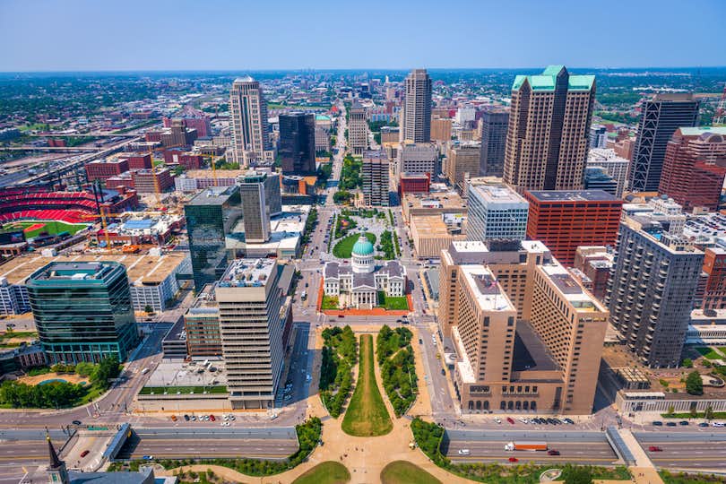 aerial view of downtown St. Louis, MO