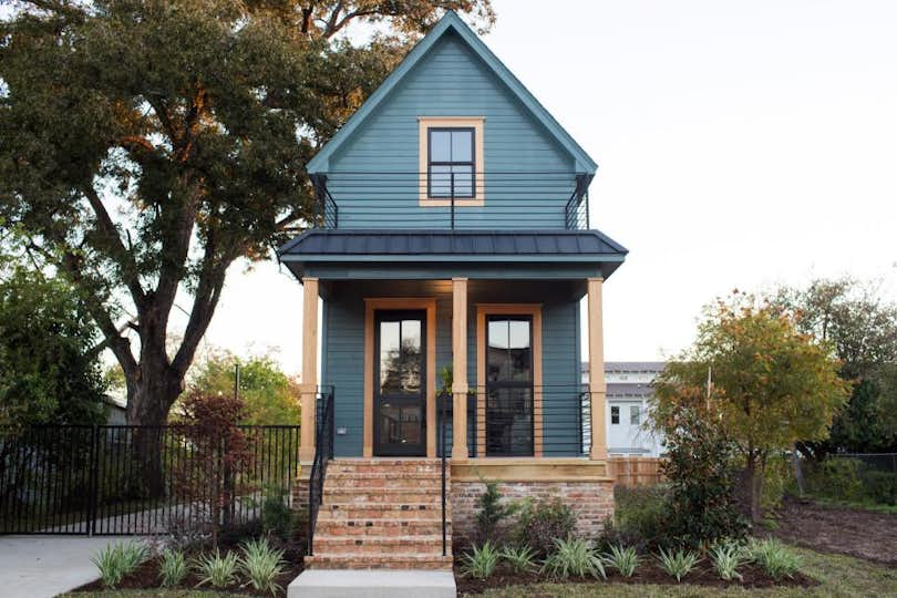 Shotgun-house-rehabbed-by-HGTV-Fixer-Upper