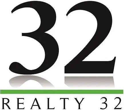 32 Realty logo