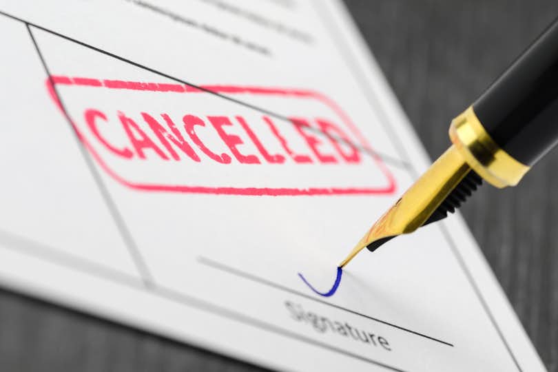 When Should Home Sellers Cancel Homeowners Insurance?