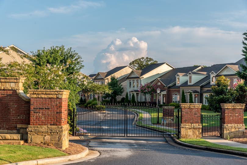 14 Pros & Cons You Need to Know Before Moving into a Gated Community