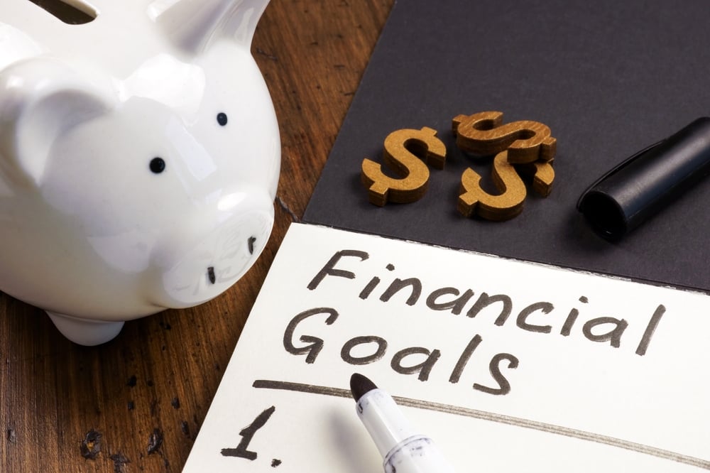 Americans' top financial goals for 2024